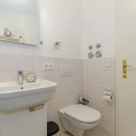 Apartment Strandrose Kuehlungsborn
